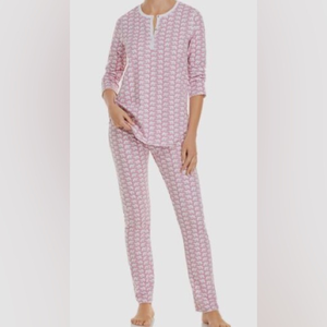 Roller Rabbit NWT Hathi‎ Pink Elephants Long Sleeved Pajamas Size XL